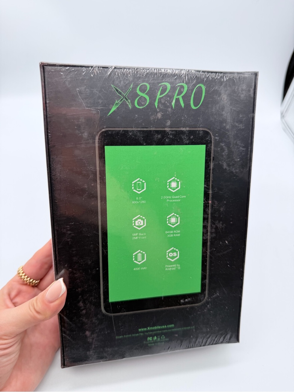 8" Tablet - Black
